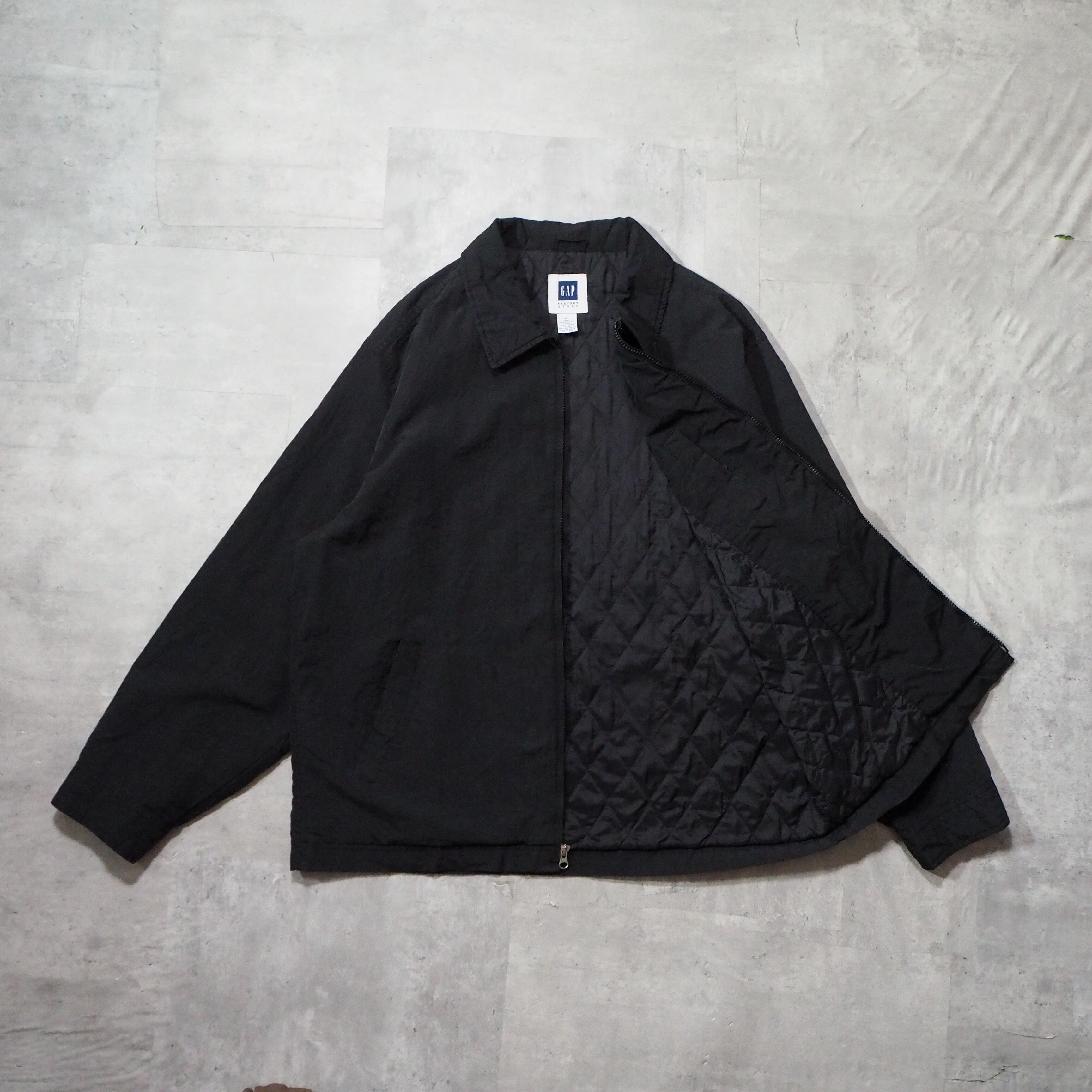 00s “GAP” black nylon jacket 00年代 ギャップ スウィングトップ