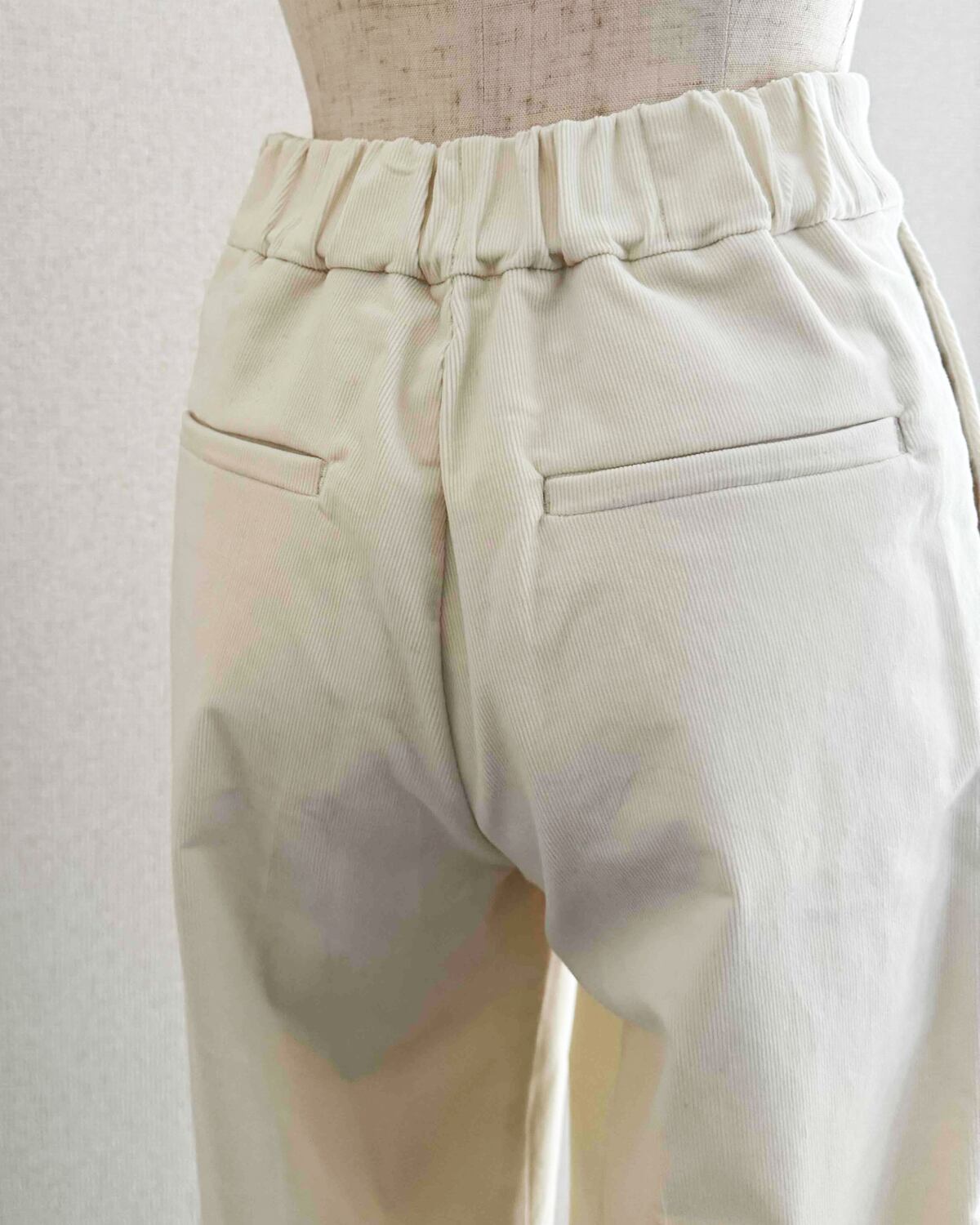 新色入荷！】コーデュロイパンツ / ワイドストレート / センタープレス