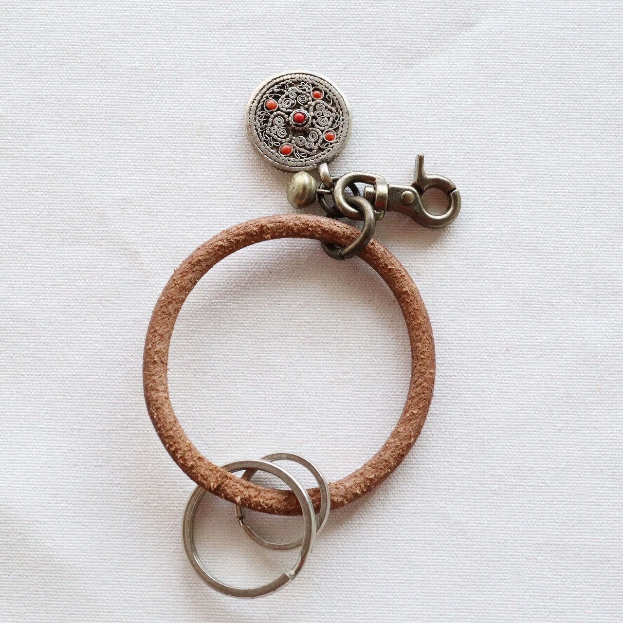 アッセンブル レザーキーリング｜Assemble ONE-OFF Leather Keyring｜A005