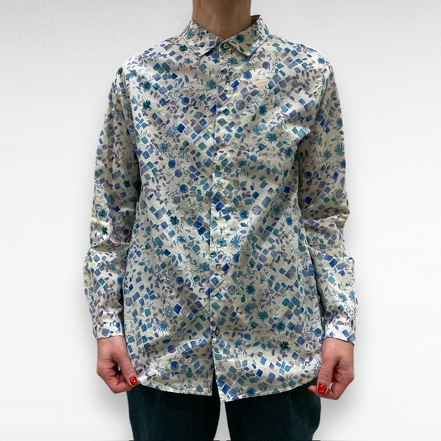 vm spring garden printed regular shirt