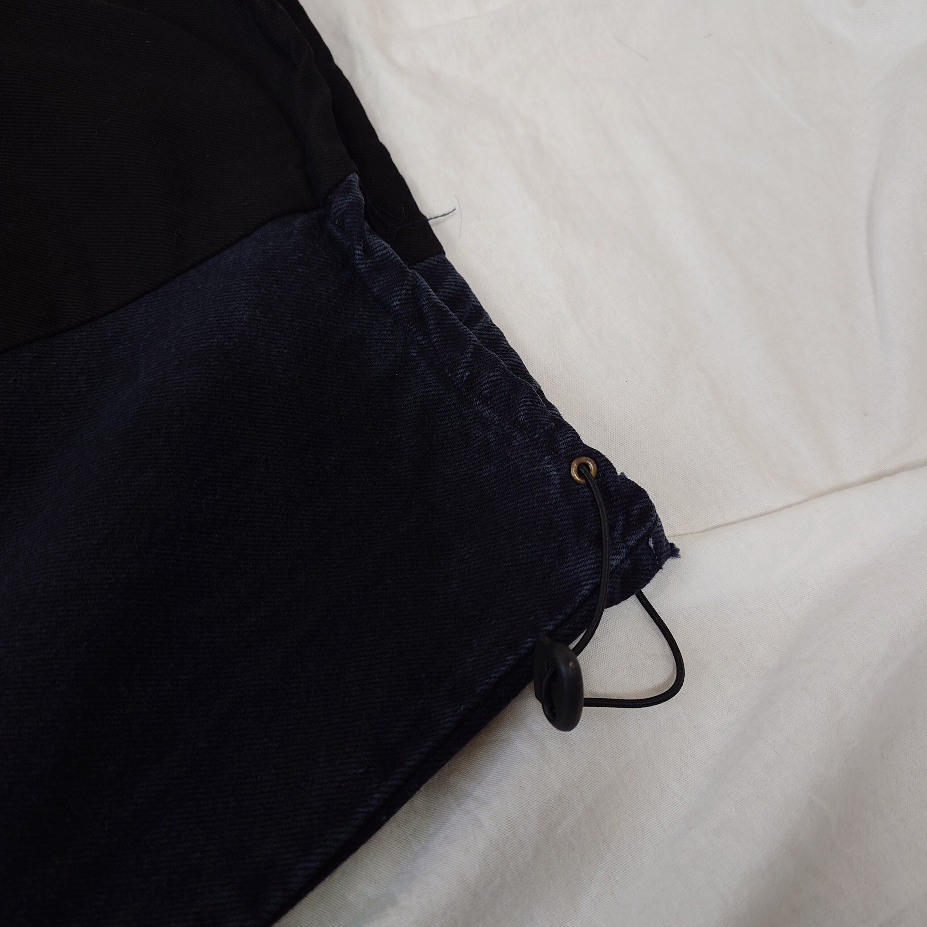 再構築】古着 リメイクデニムパンツ ブラックデニム フレア 再構築】古着 リメイクデニムパンツ ブラックデニム フレア