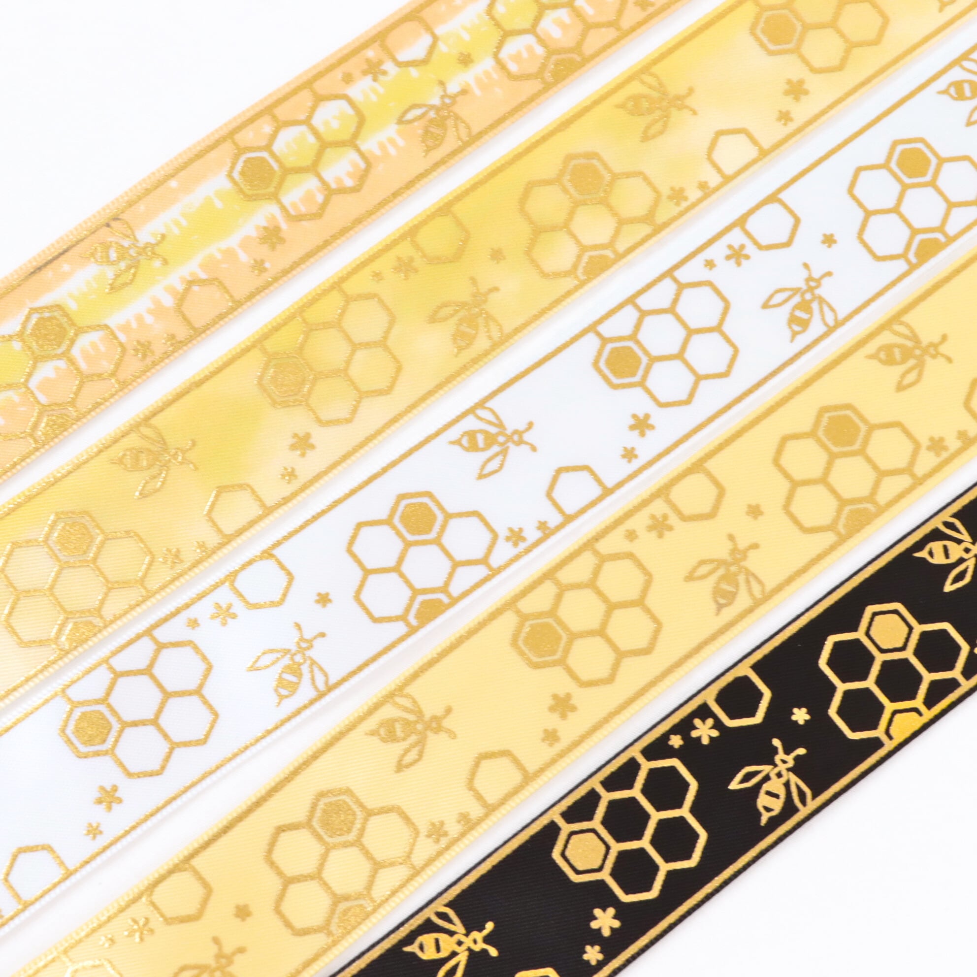 ISEKIオリジナル】蜂 ハニカム 柄 サテン リボン 幅約25mm 布 プリント