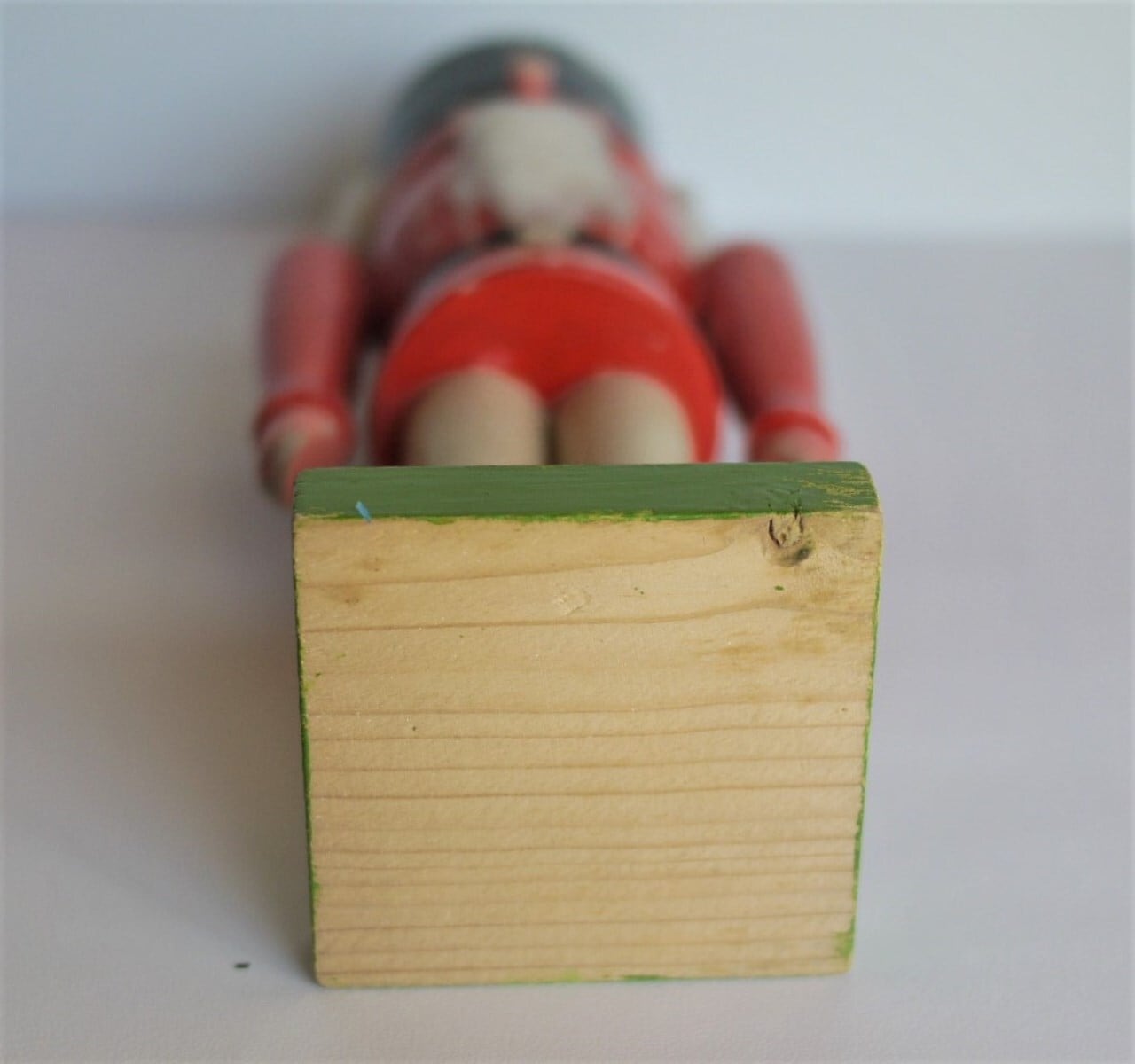 くるみ割り人形 赤い兵士 エルツ 東ドイツDDR | こりすのパン屋Base店