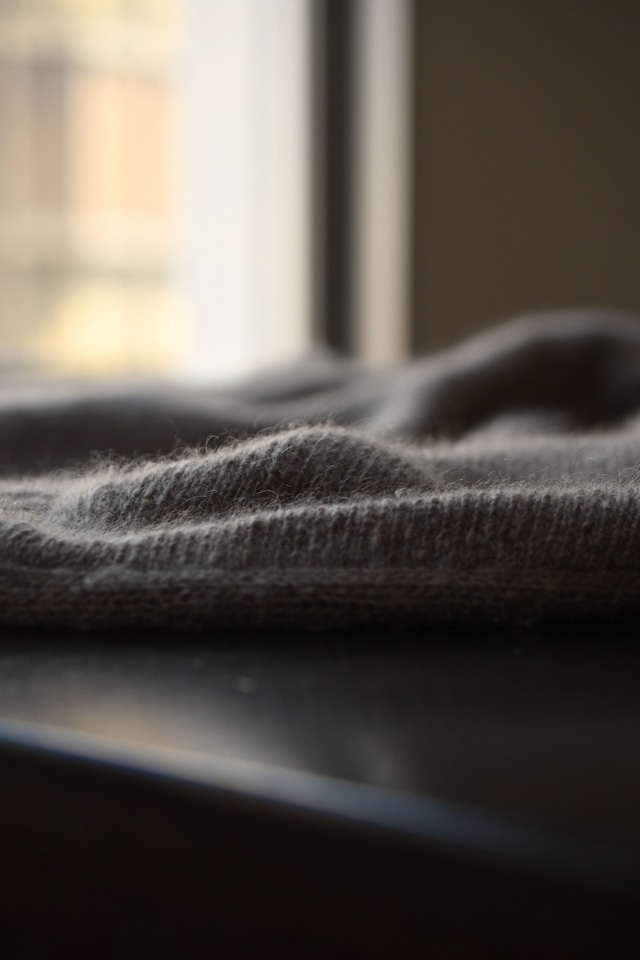 HERILL / Rigidcashmere Pullover (Natural)