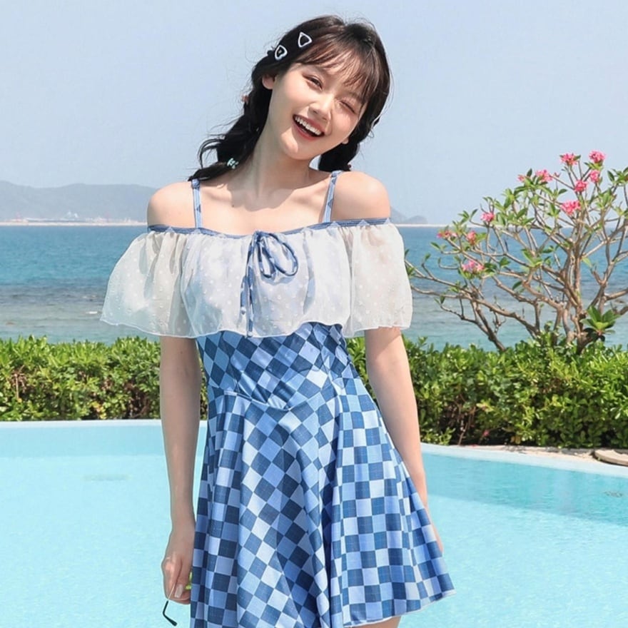 ガーリー ワンピース水着 ギンガムチェック 体型カバー