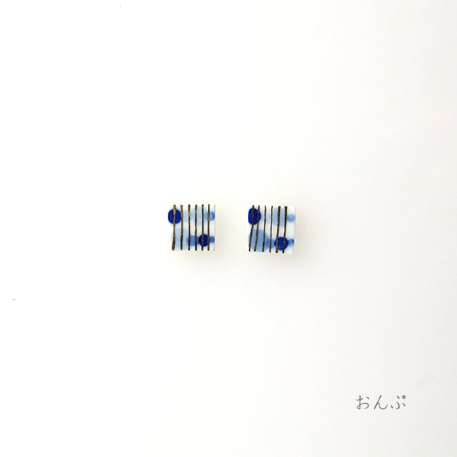 手描きの小さなタイル ピアス・イヤリング | 七窯社 (nanayosha)