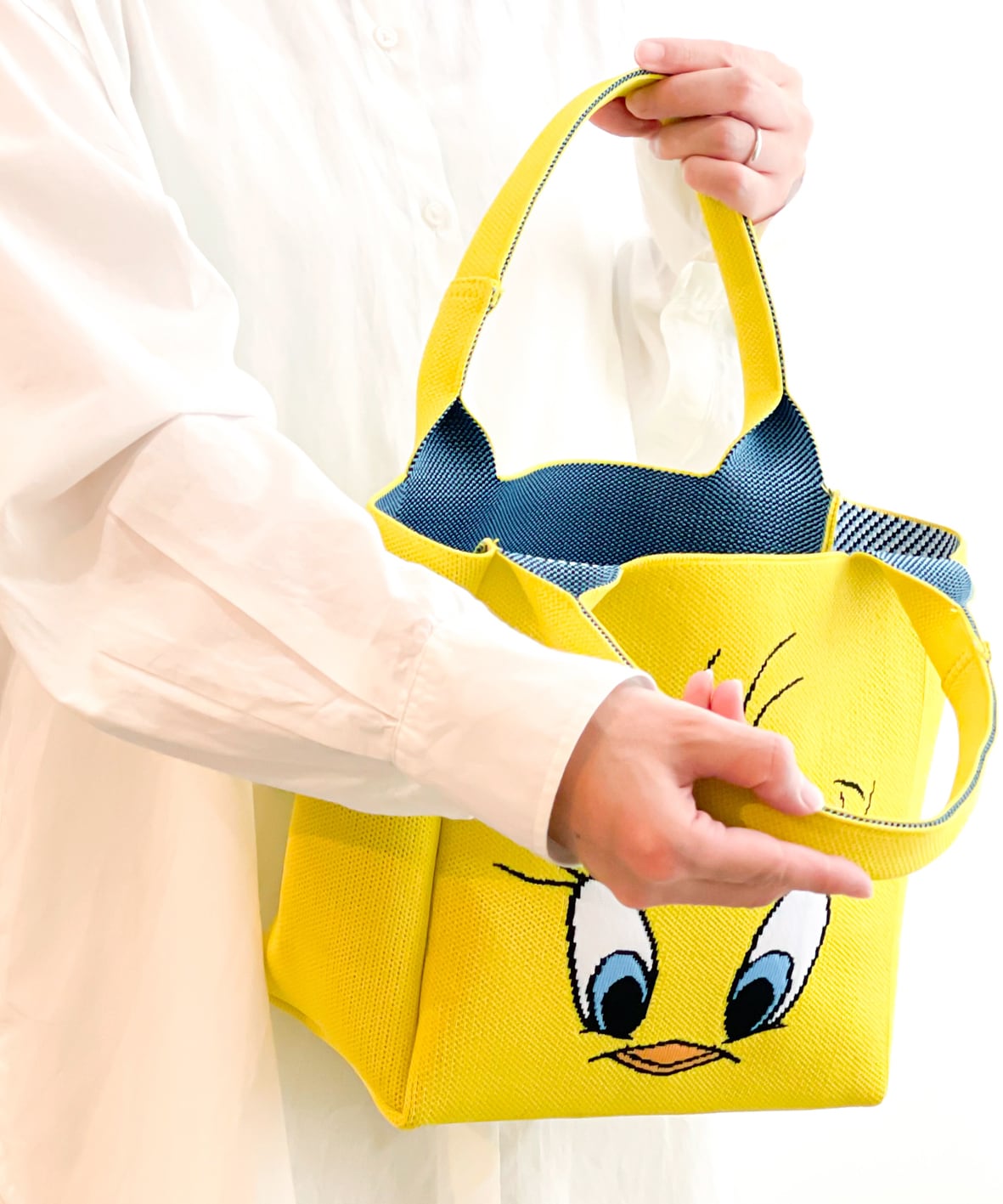 F241060-52_LOONEY TUNES×Flapper Tweetyニットトート | Flapper