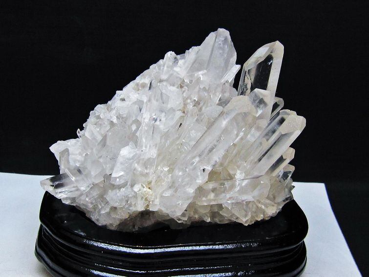 1.8Kg 水晶 クラスター マダガスカル産 台座付属 水晶 原石 一点物 182