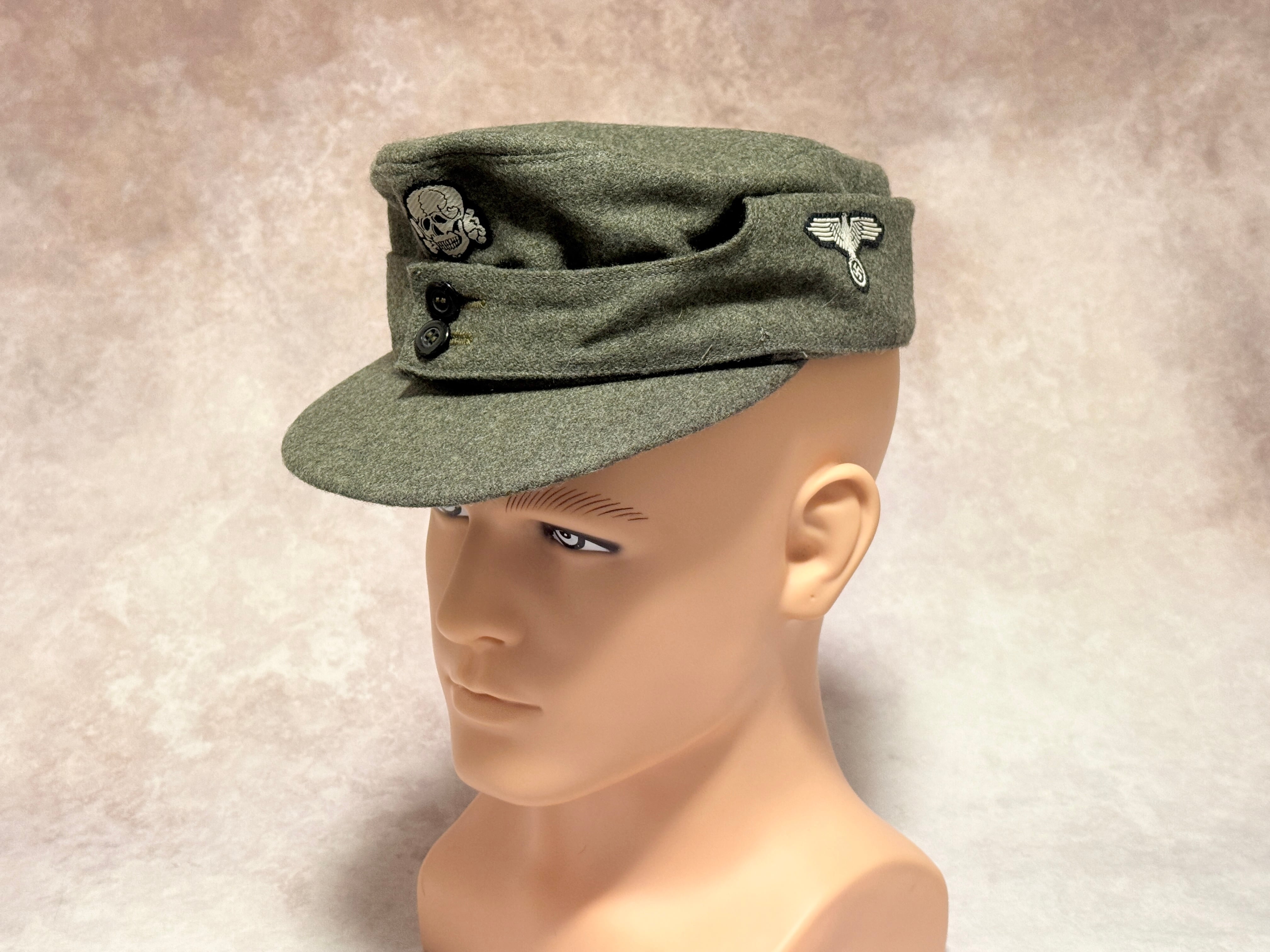 WWII ドイツ陸軍 M43規格帽・陸軍徽章付き54.5cm(F) | アイヘンバウム