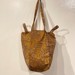 AMIACALVA(アミアカルヴァ) Easy bag(M) A130 PAISLER GOLD