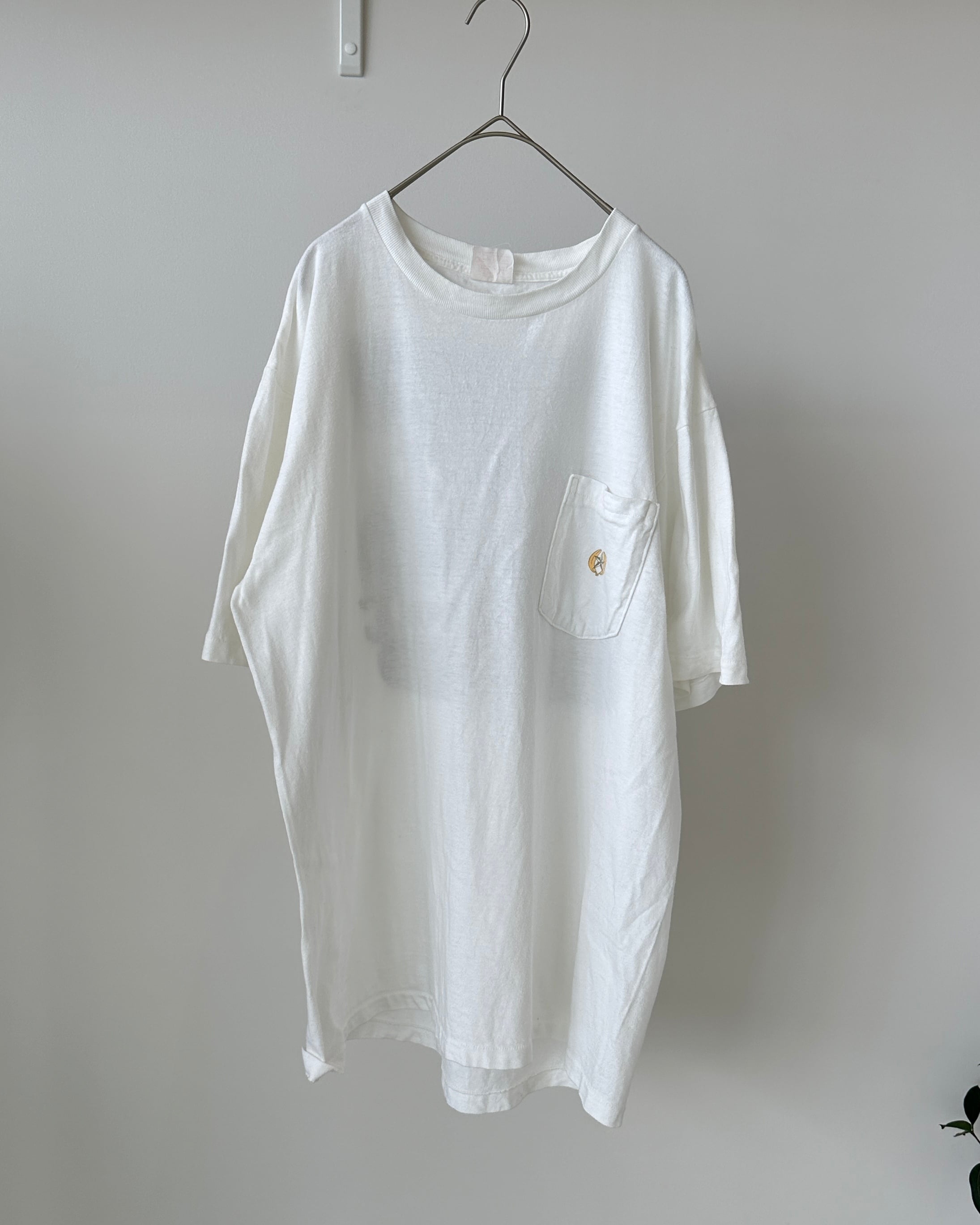BANANA REPUBLIC- Vintage 80s-90s Safari T-shirt | BEGGARS BANQUET