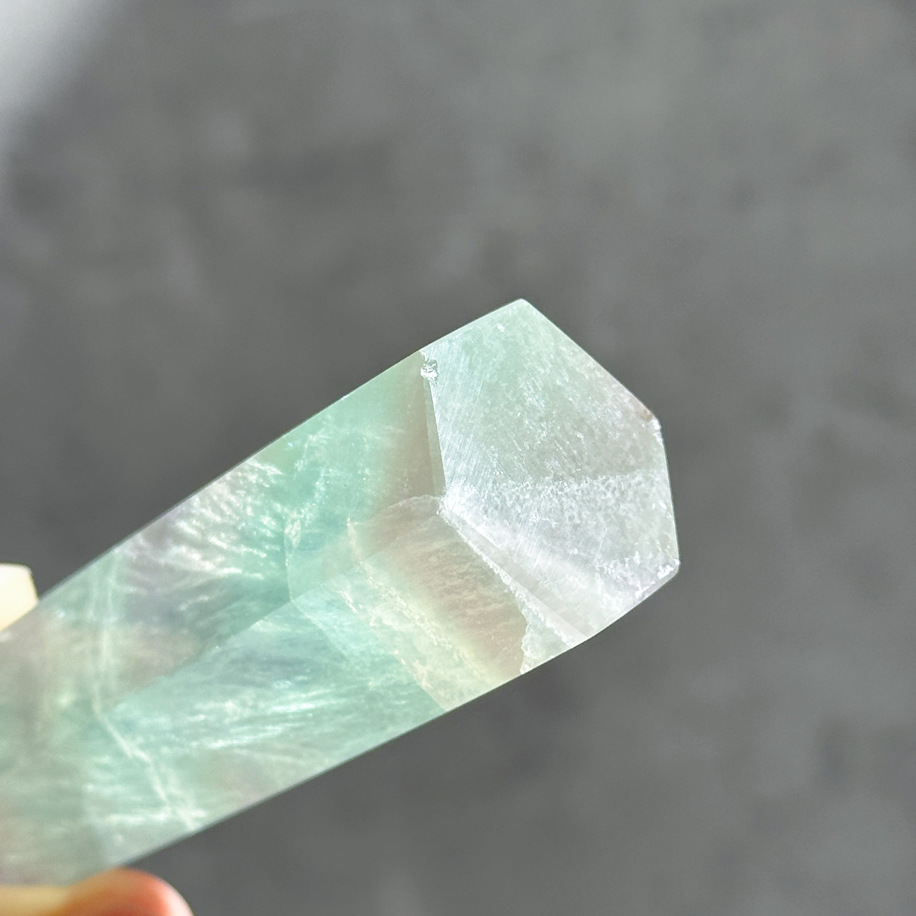 レインボーフローライト タワー13◇ Rainbow Fluorite ◇天然石・鉱物