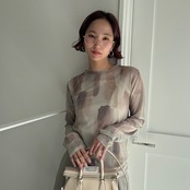 水彩柄シアーロングスリーブtops/ベージュ