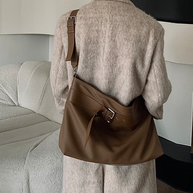 Hualunお洒落感大きめショルダーバッグ