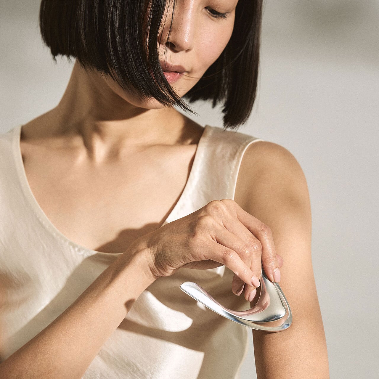 リラクゼーショングッズ Luminette アルミ製リラクセーションツール》collinette aile（コリネットアイル