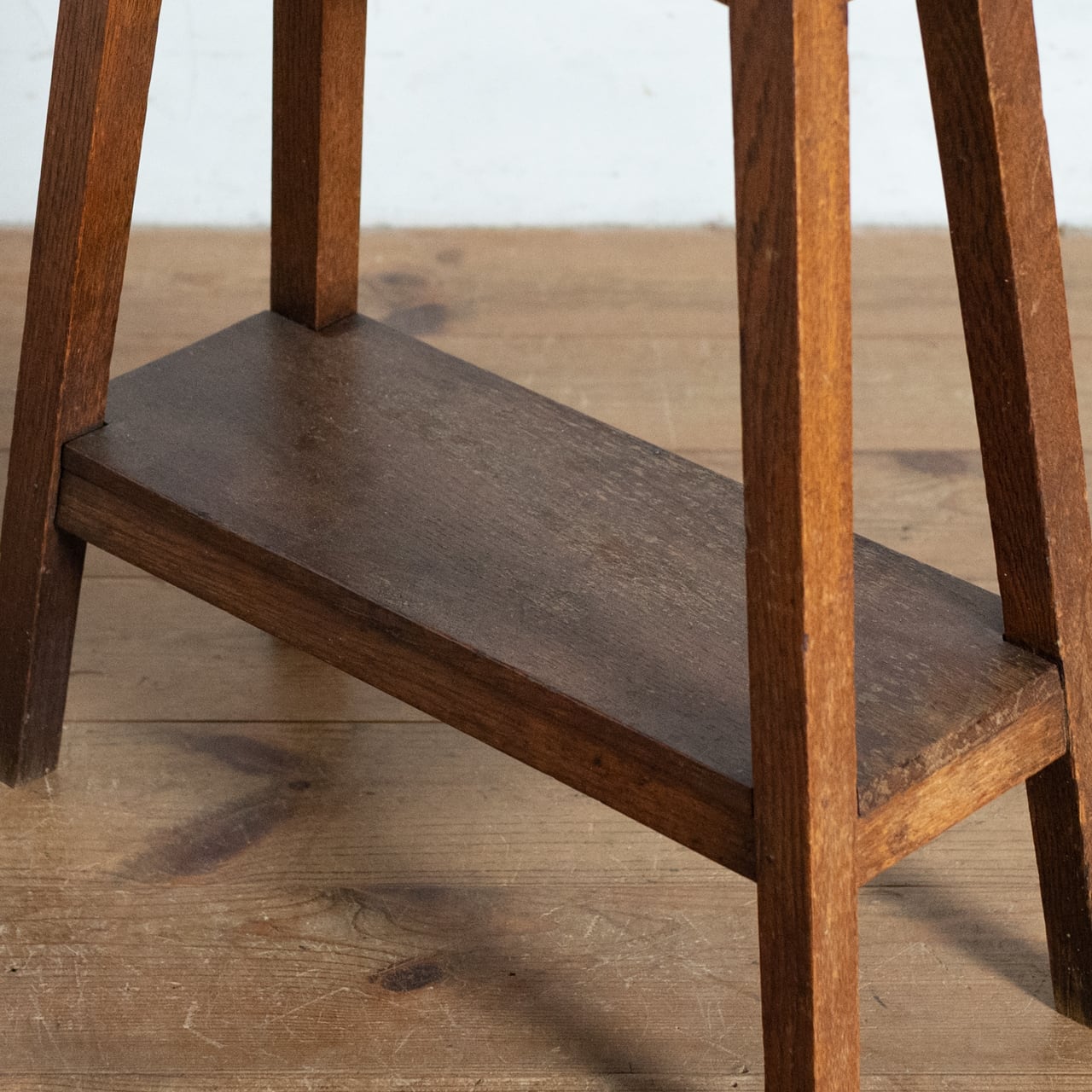 Shoe Shine Stand / シューシャイン スタンド〈靴・靴磨き・シュー