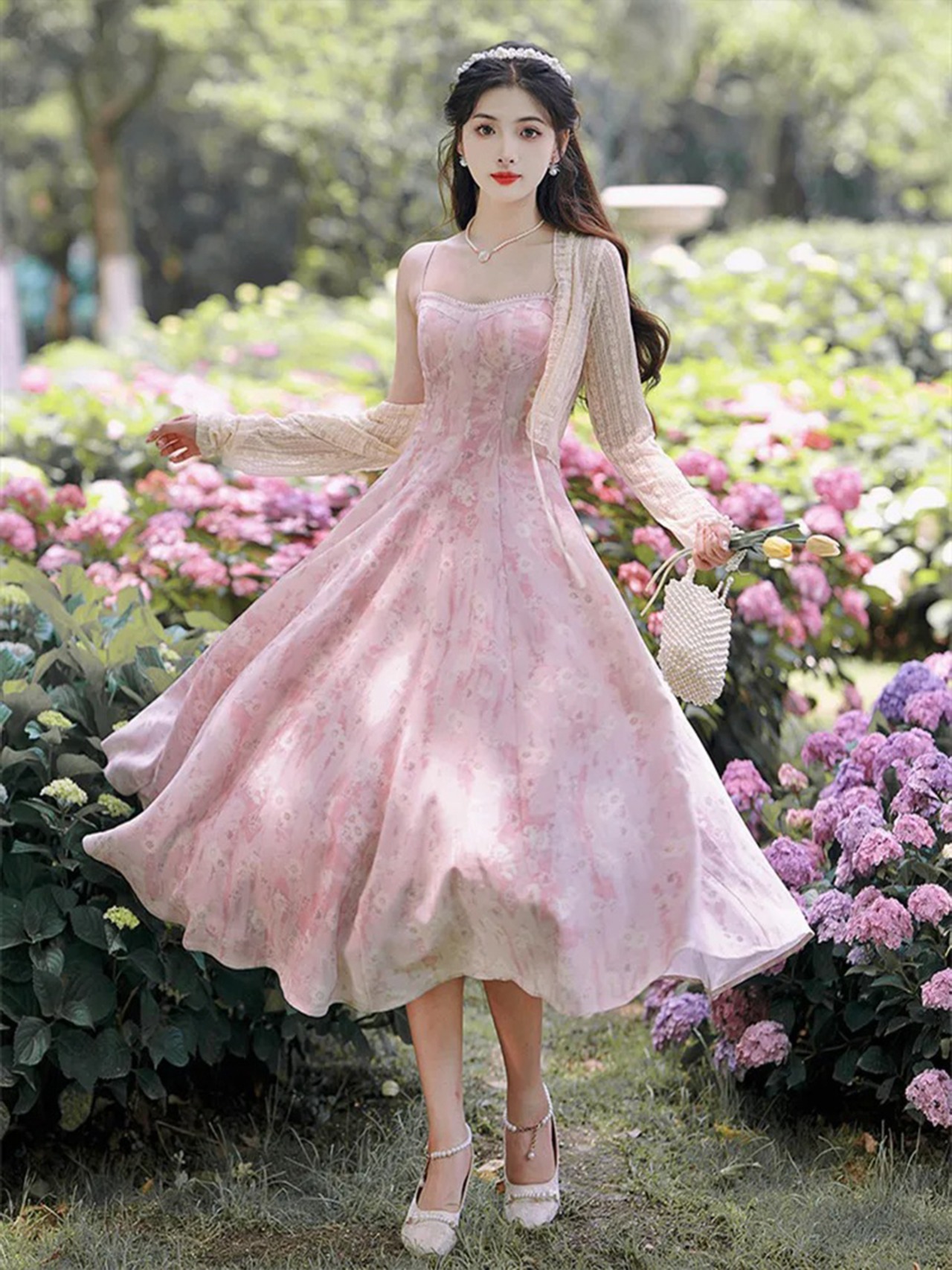 【0029】Pastel Pink Flower Short Sleeve Dress