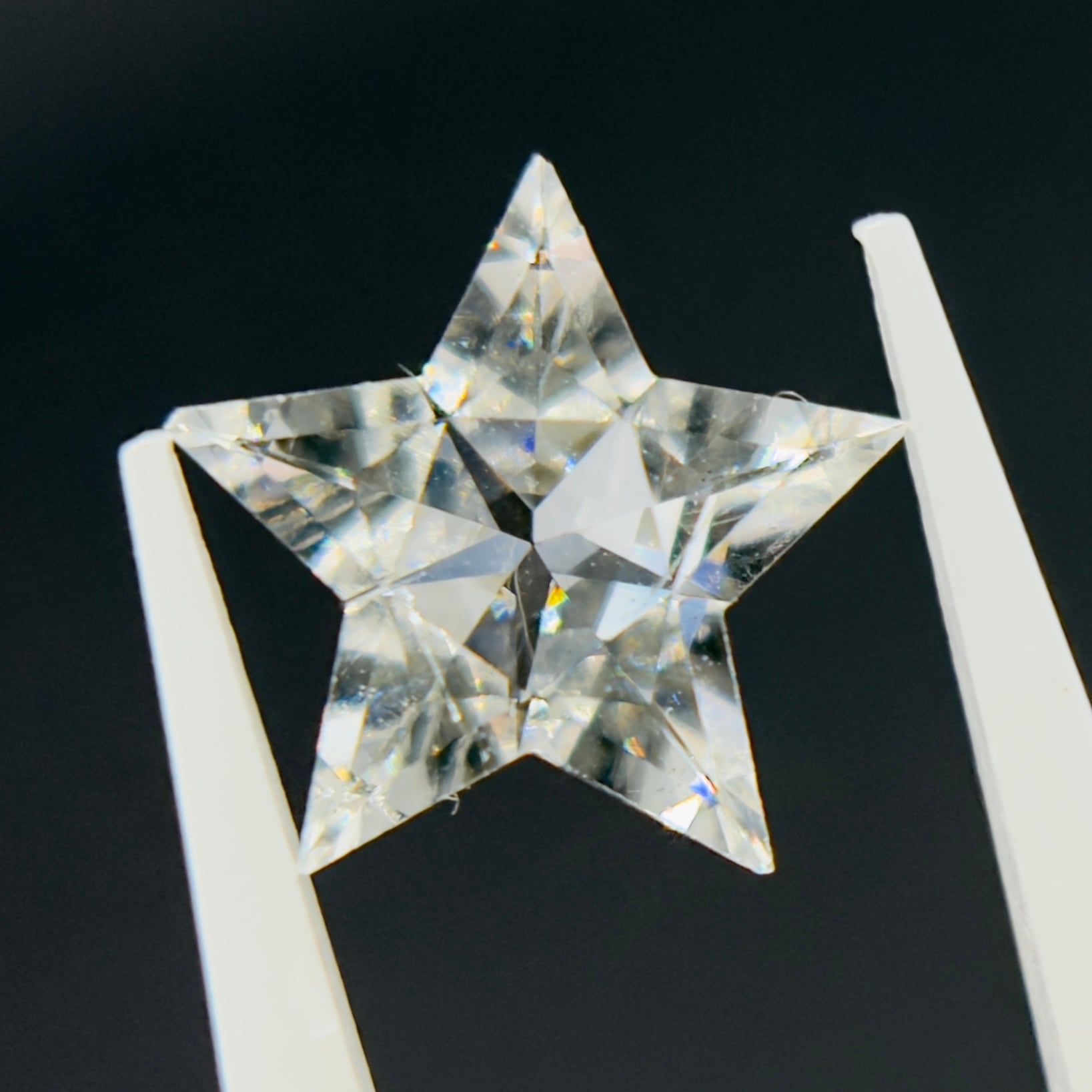 スターカットダイヤモンド 超特大 H SI2 約1カラット 天然星形ダイヤ