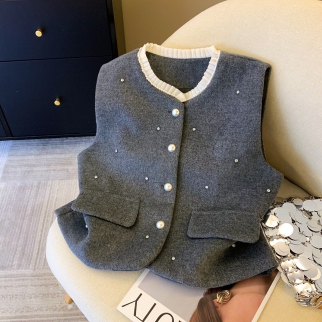 Pearl button bijou vest in 2 colors S1642