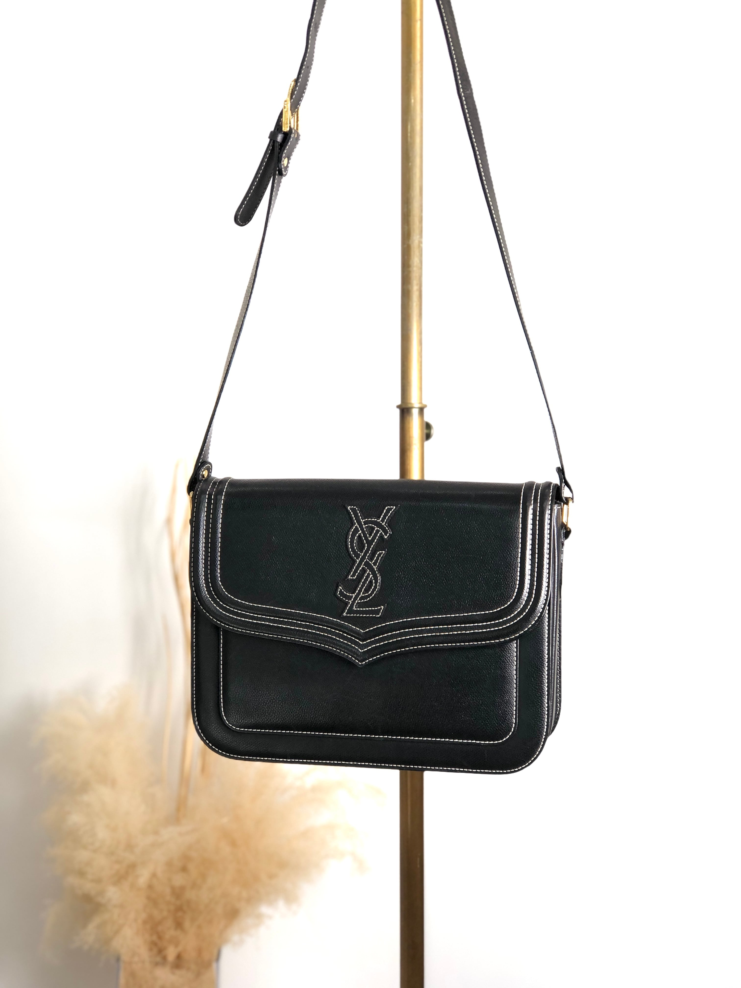 Yves Saint Laurent イヴ・サンローラン キーケース ブラック YSL 5連