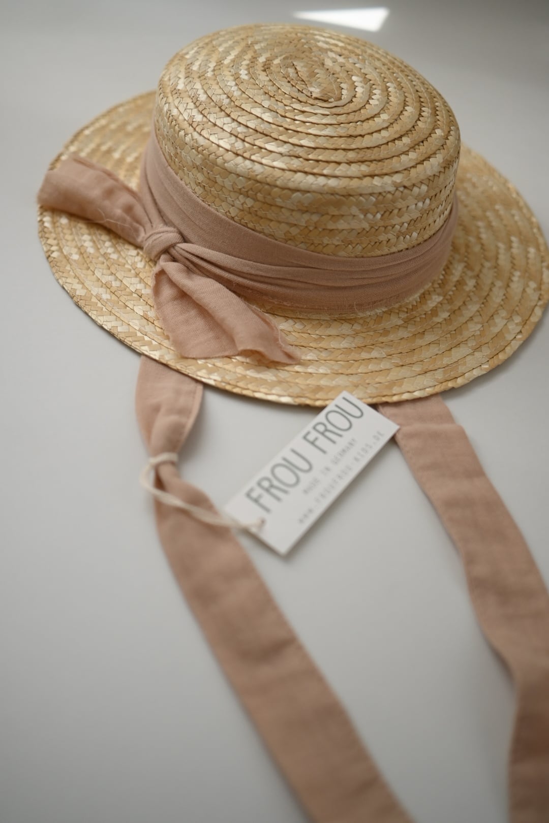 残り1つ/FROU FROU-THE CHARLOTTE HAT/NUDE | LITTLE LOULOU