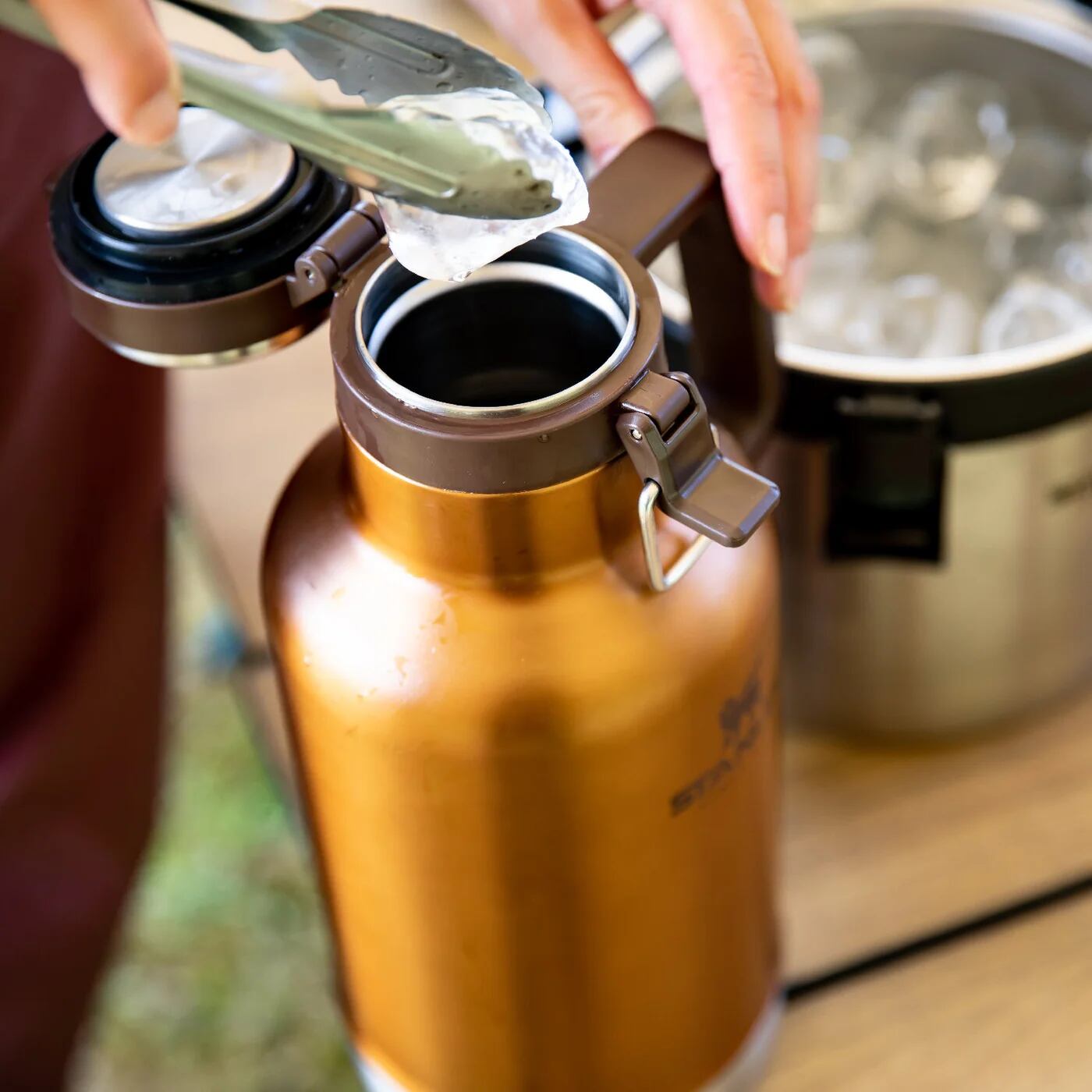 STANLEY スタンレー】クラシック真空グロウラー 1.9L （ グリーン