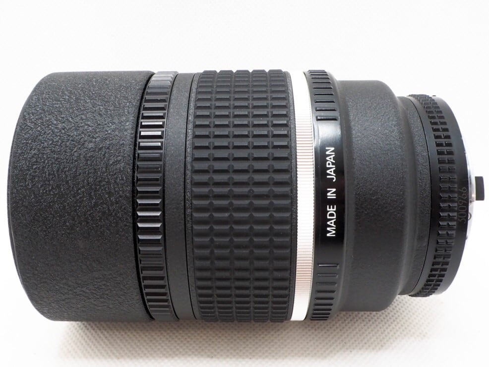 Nikon AF DC Nikkor 135mm F2 D ニコン（51667） | サンライズカメラー ...