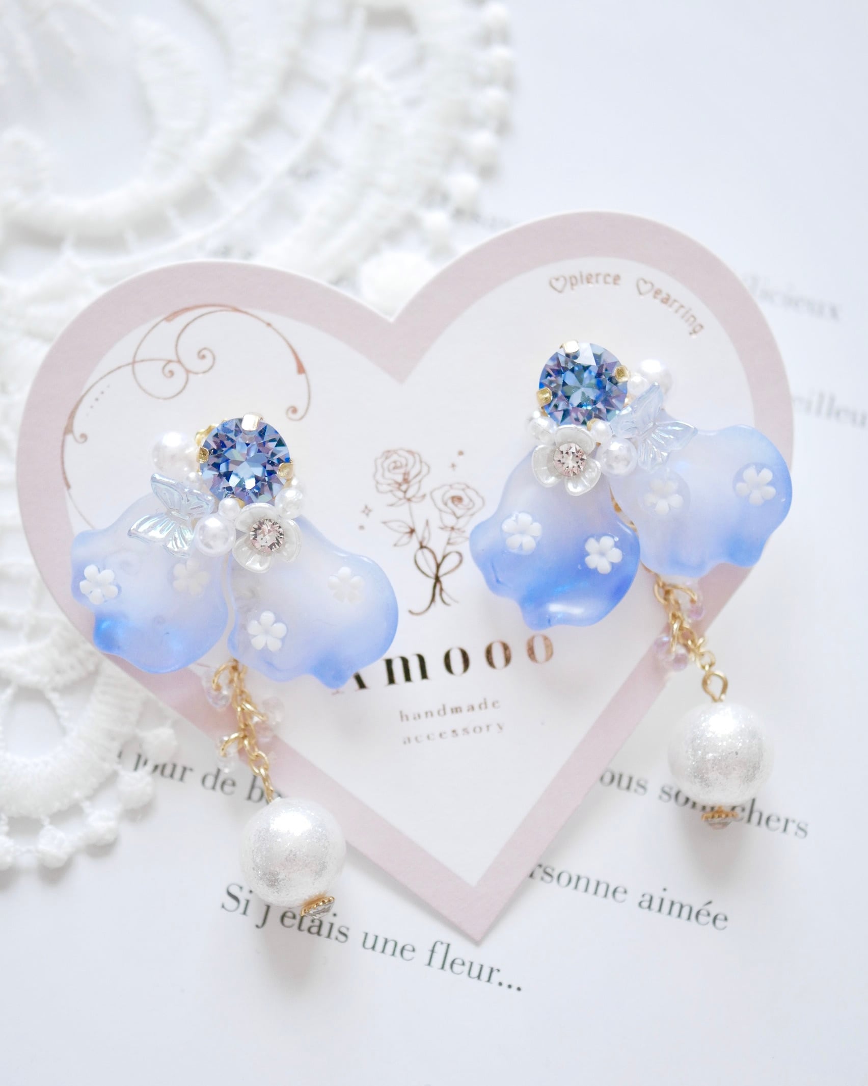 8715 フラワードットペタルビジューピアス/イヤリング | Amooo