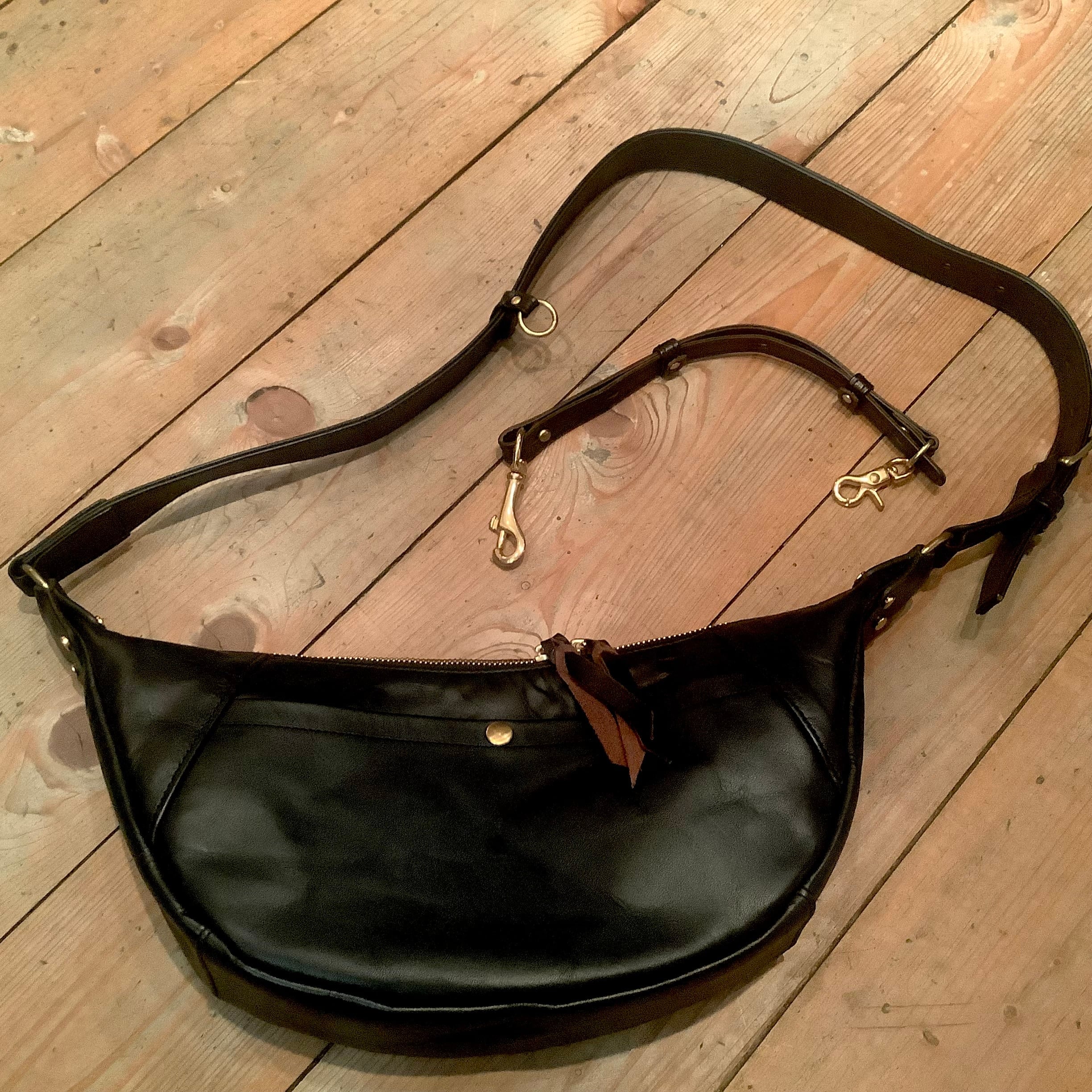 GrooverLeather shoulder bag 馬革 waist bag pouch 新喜皮革 ホース