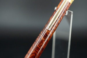 【東洋のローズウッド】 縞紫檀 変わり杢 gold BP