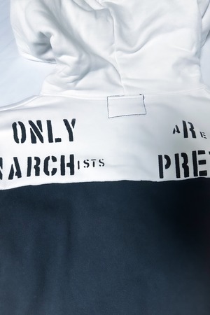 UNFINISHEDカスタムパーカー25032