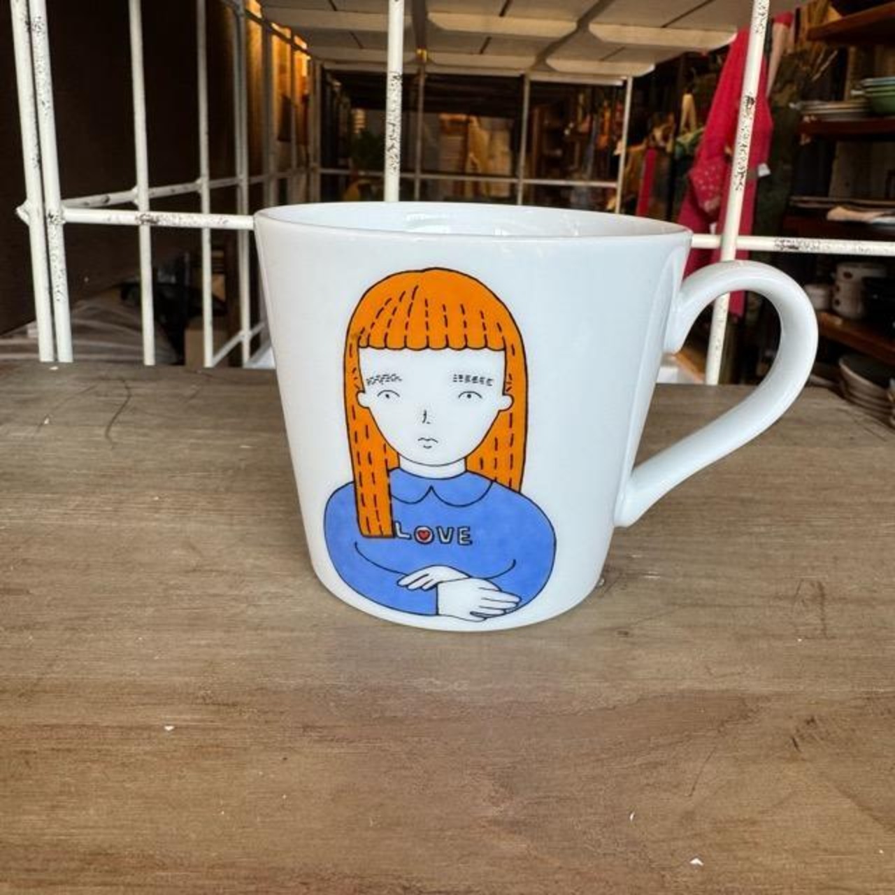 美濃焼　アンニュイマグ　お茶　コーヒー　エキゾチック　日本製　伝統的　和食　洋食　おうちごはん　電子レンジ　花柄　花　青　可愛い　