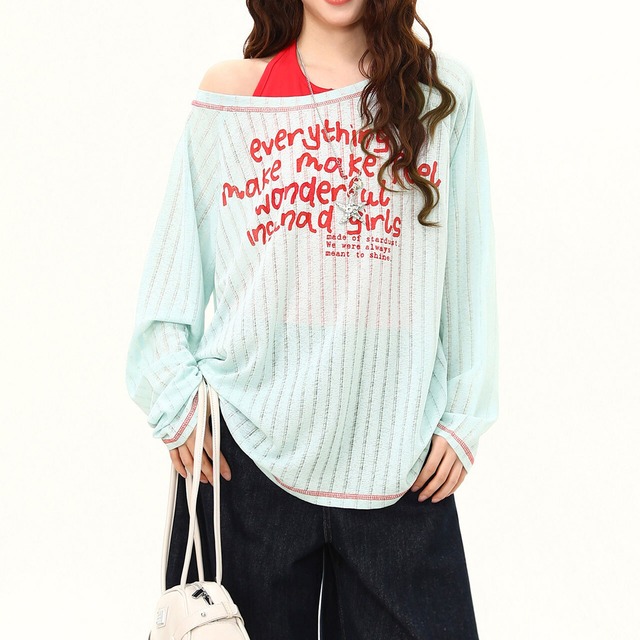 ステッチデザインレタリングシアートップス 1col   R02524