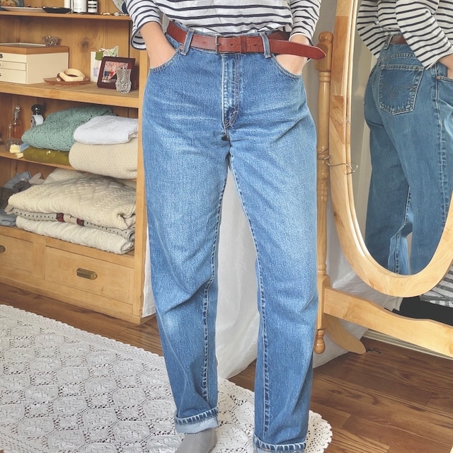 Levi’s デニムパンツ　テーパード