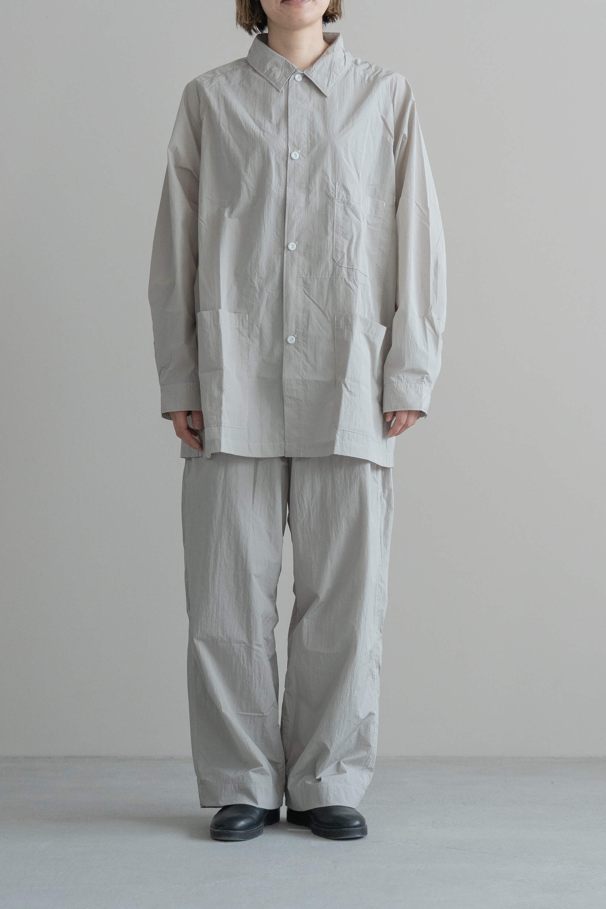 SOWBOW (蒼氓) - SHIRT - H SHRINKLE NYLON GREIGE | ROUND ROBIN CLOSET