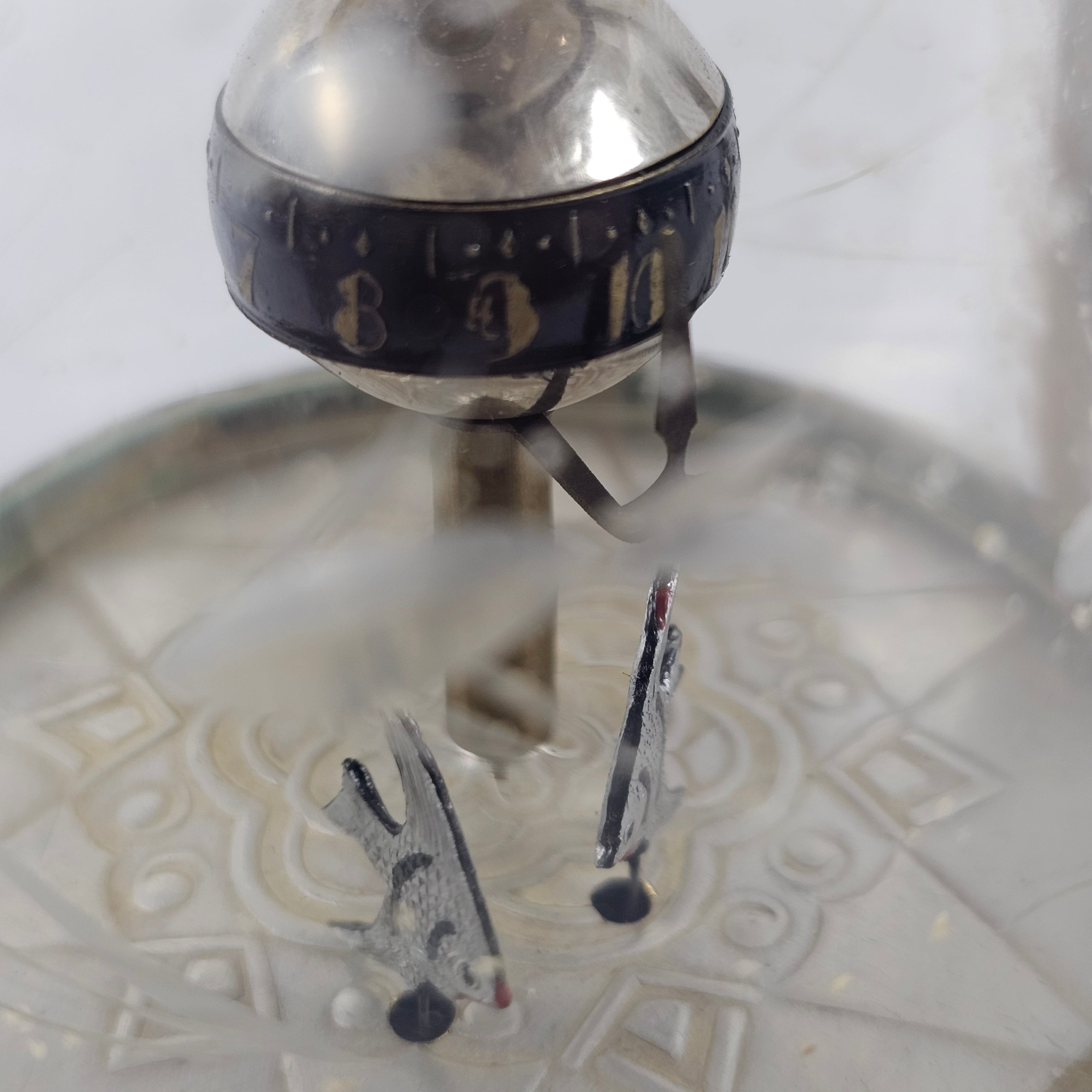 希少】1950s 魚が泳ぐ 水槽 置時計 ゼンマイ式 稼働品 | Over Time Vintage