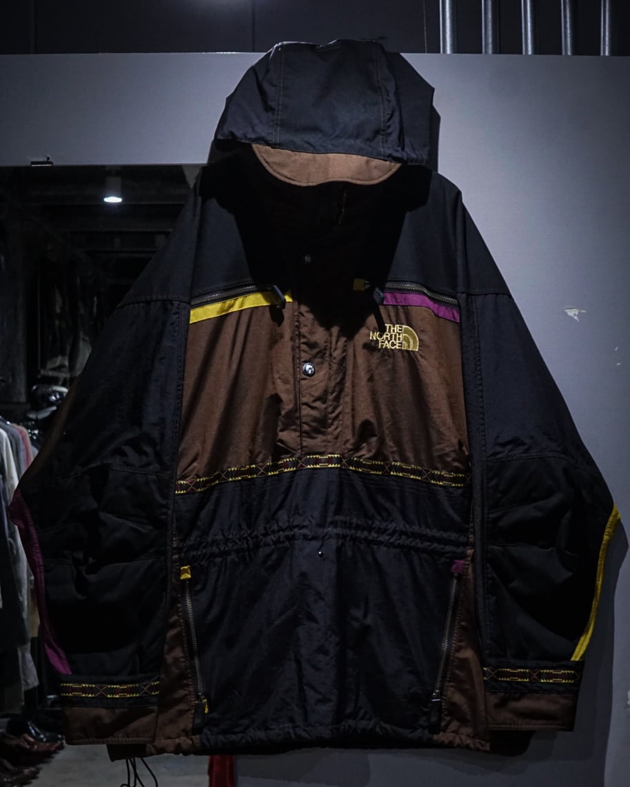 add (C) vintage】“The North Face” “RAGE” Multiple Gimmick Anorak