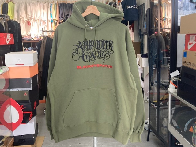 THE BLACK EYE PATCH x APHRODITE GANG HOLDINGS﻿ BEPXAGH HOODIE OLIVE XL BEPSS21EI06 KL1741