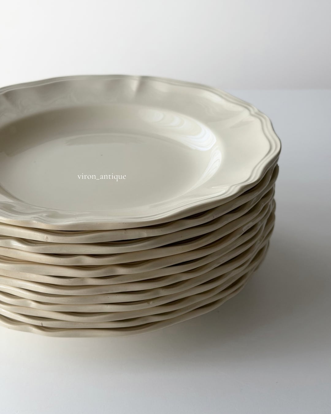 Sarreguemines サルグミンヌ / 象牙色の花リムプレート 平皿 a