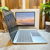 【美品 2020年式】 Microsoft Surface Laptop Go / 第10世代 Core i5-1035G1 / メモリ8GB / SSD128GB / 12.4インチ