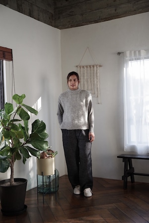 Hand Framed Chunky Mock Vest