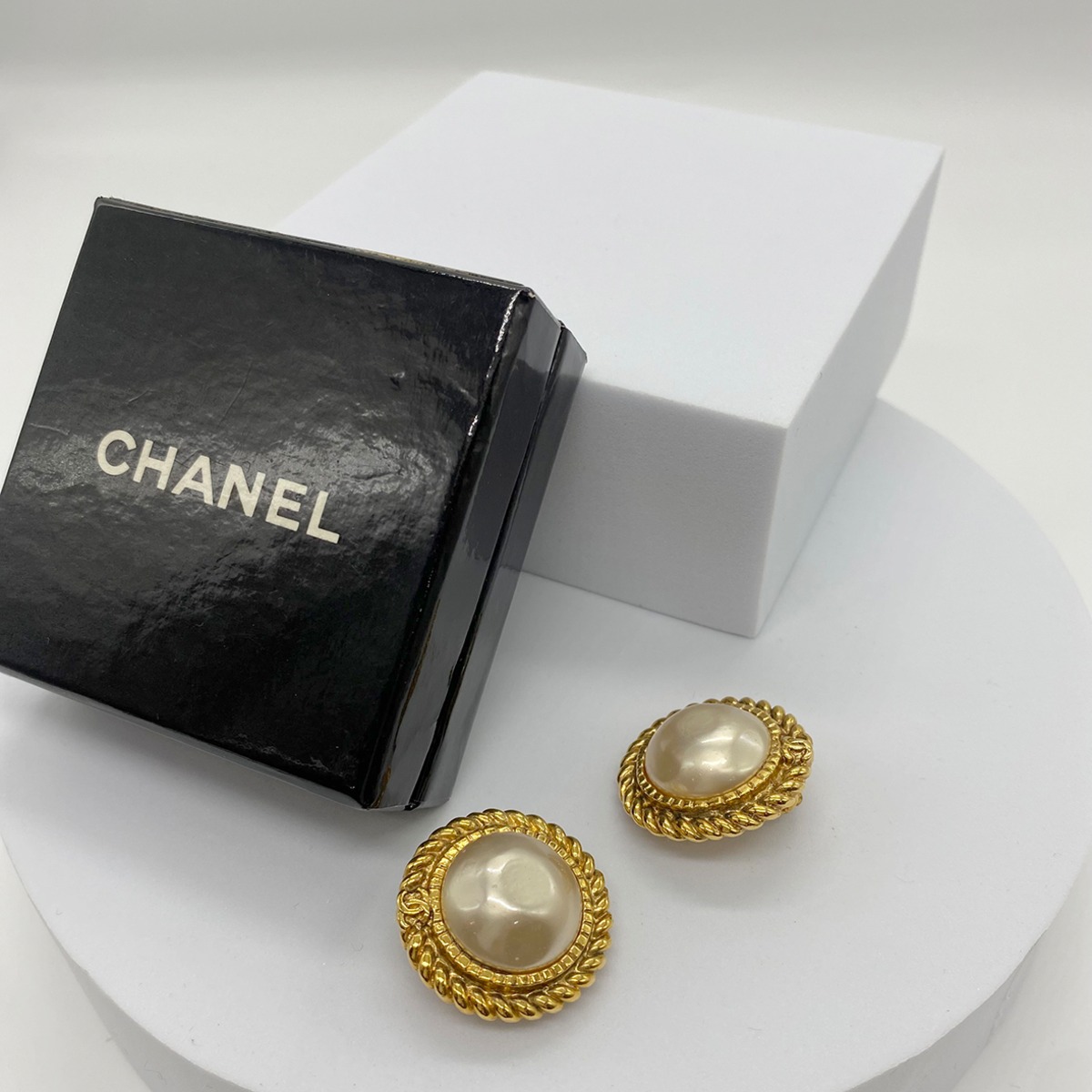 CHANEL シャネル ヴィンテージ ロープフレーム フェイクパール 