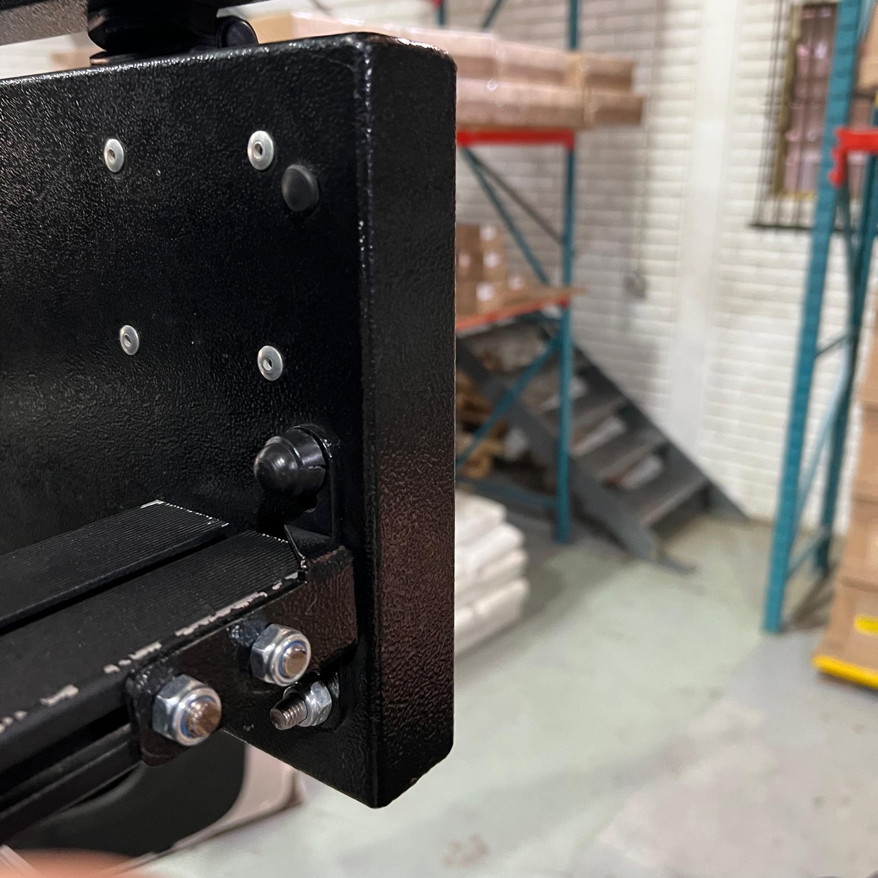 Quick-en-Suite To Load Bar Bracket　2個入