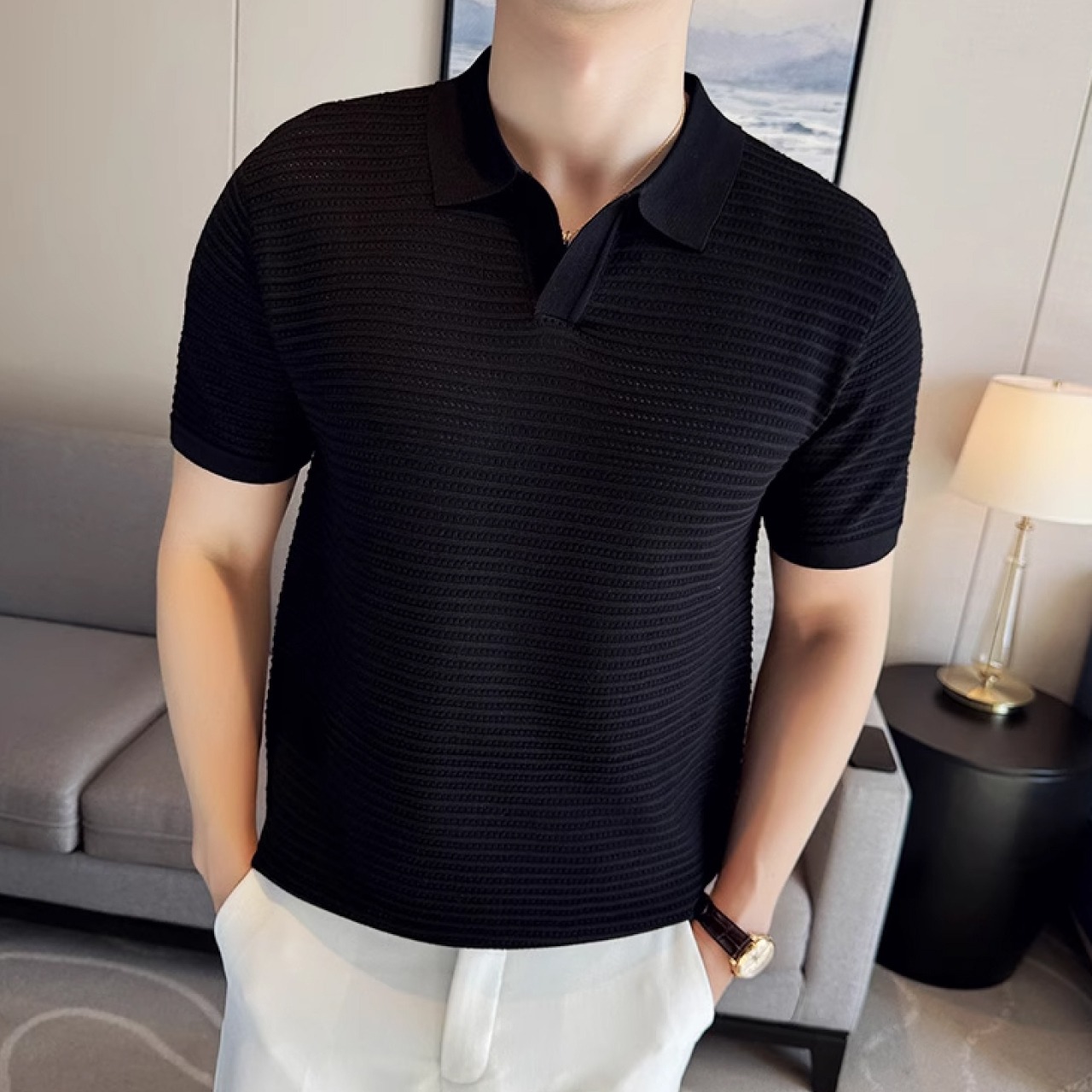 快適で通気性が良く、夏の暑い日に最適なジュアルTシャツ　SH023