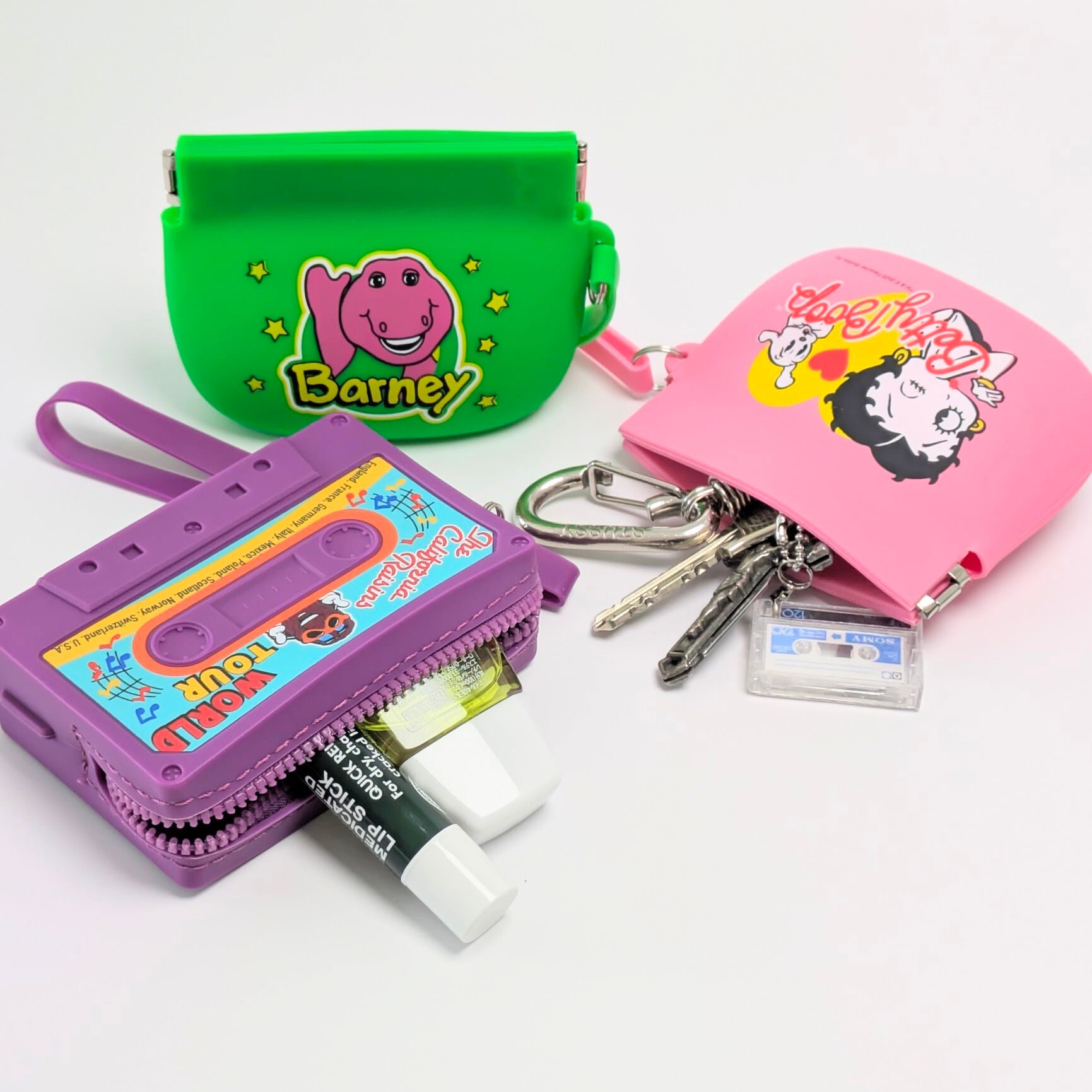【 Barney ( バーニー ) 】SILICONE POUCH ( シリコーンポーチ ) ストラップ付き / 小物入れ / コインケース / コスメポーチ 〚アメリカン雑貨 アメトイ〛