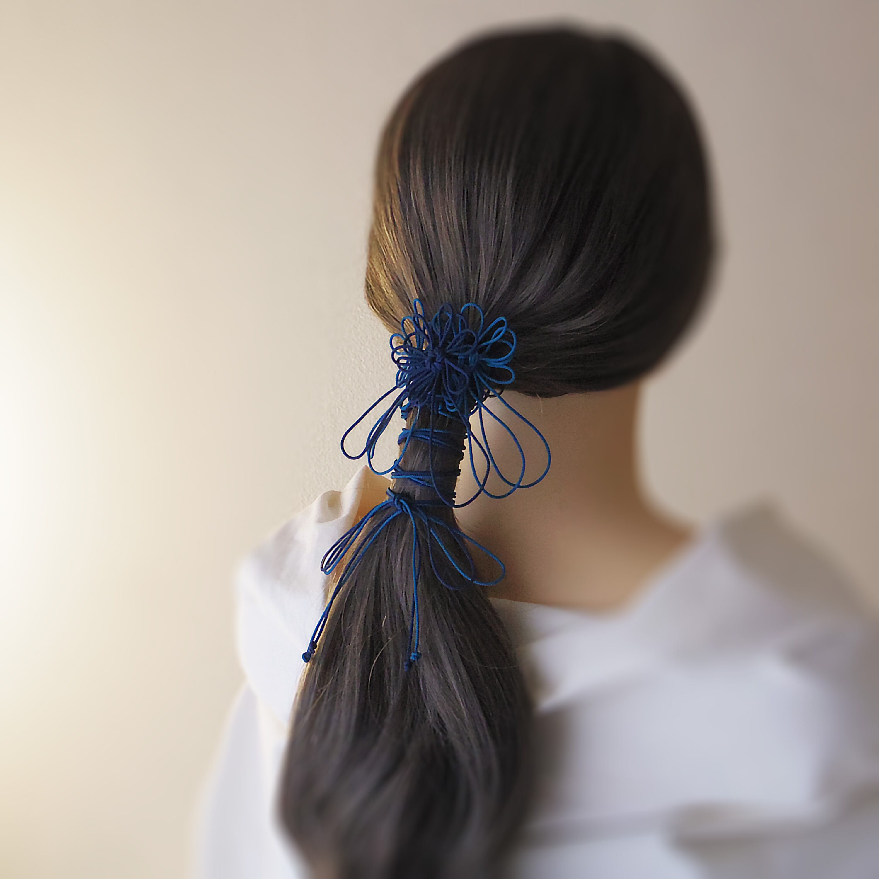 飾り結びヘアゴム「其ノ言ニ時」(濃青×淡青)|着物・浴衣に簡単アレンジで和装ヘア