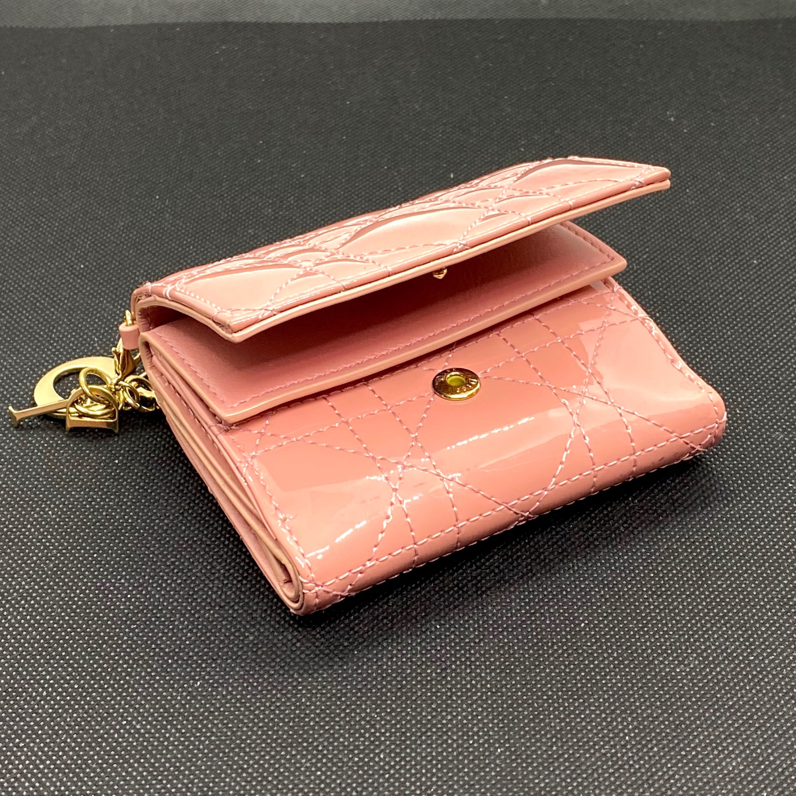美品 Dior クリスチャン ディオール 財布 カナージュ エナメル ピンク  