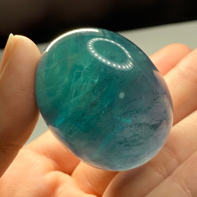 148.可愛いグラデーションフローライトたまご