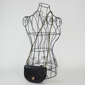 CHANEL シャネル マトラッセ ラムスキン チェーンショルダーバッグ ハーフムーン ゴールド金具 1番台