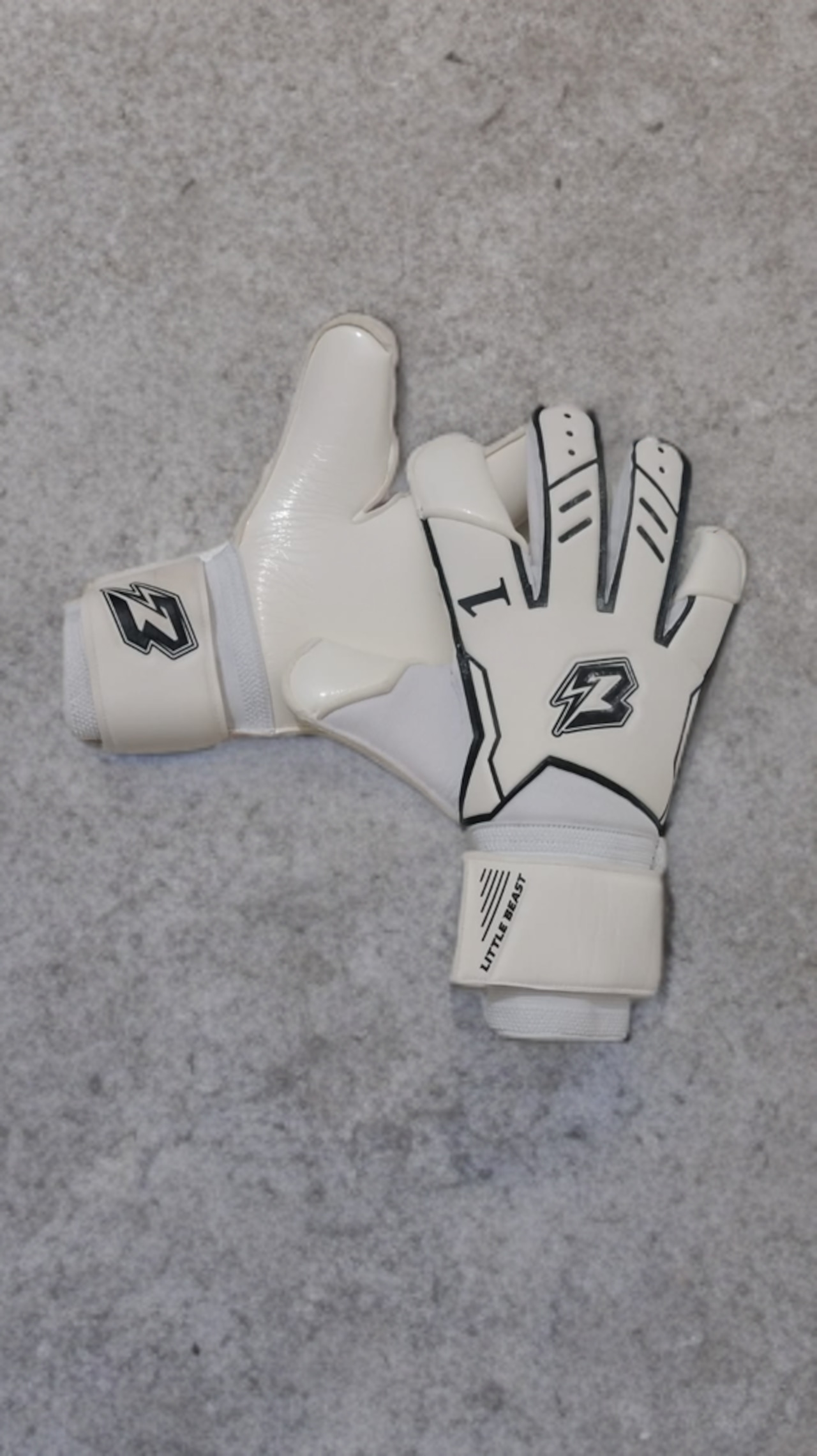 【完全受注生産】BEAST No1 ホワイト | 河田晃兵選手(ヴァンフォーレ甲府)Jリーグ実戦着用モデル